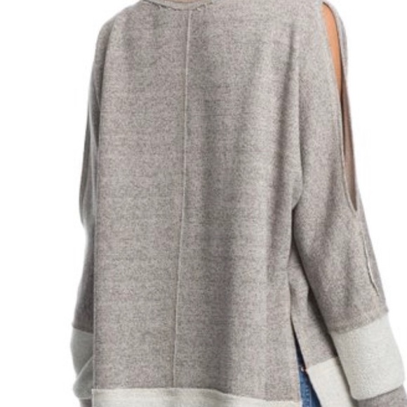 Elan Taupe high low neutral fall cutout top S - Picture 2 of 7